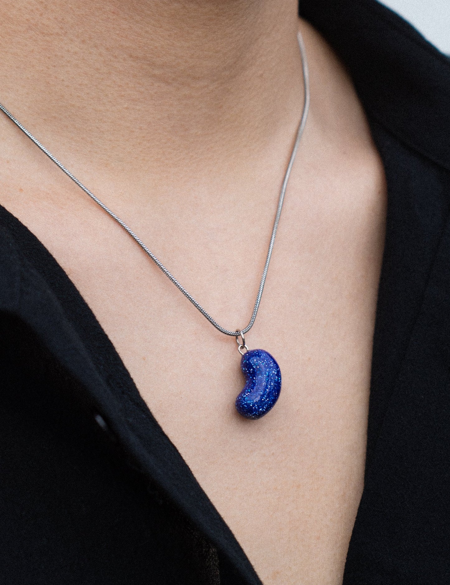 Stardust Bean Pendant | Yoochi Jewelry