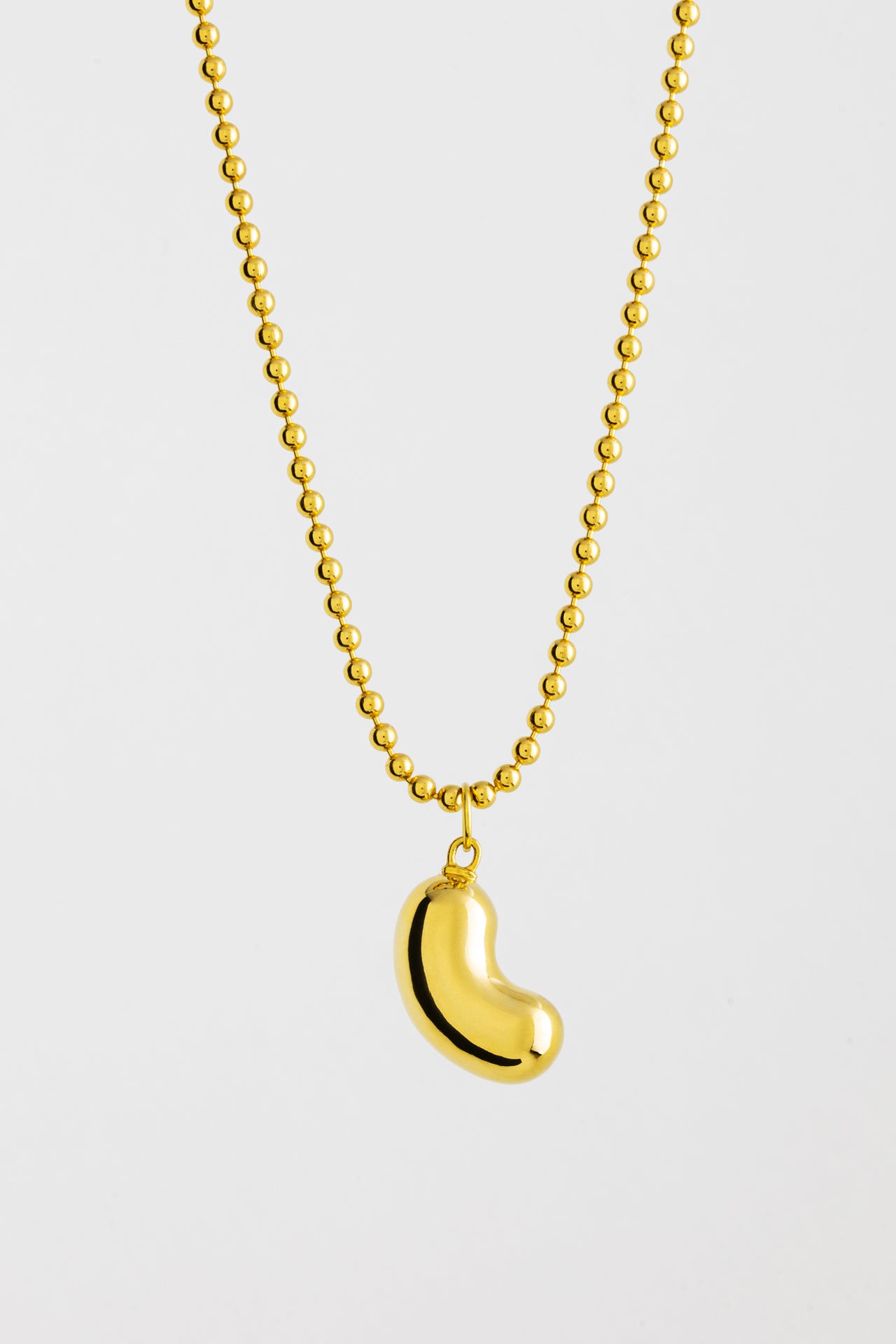 bean pendant made of gold-plated silver