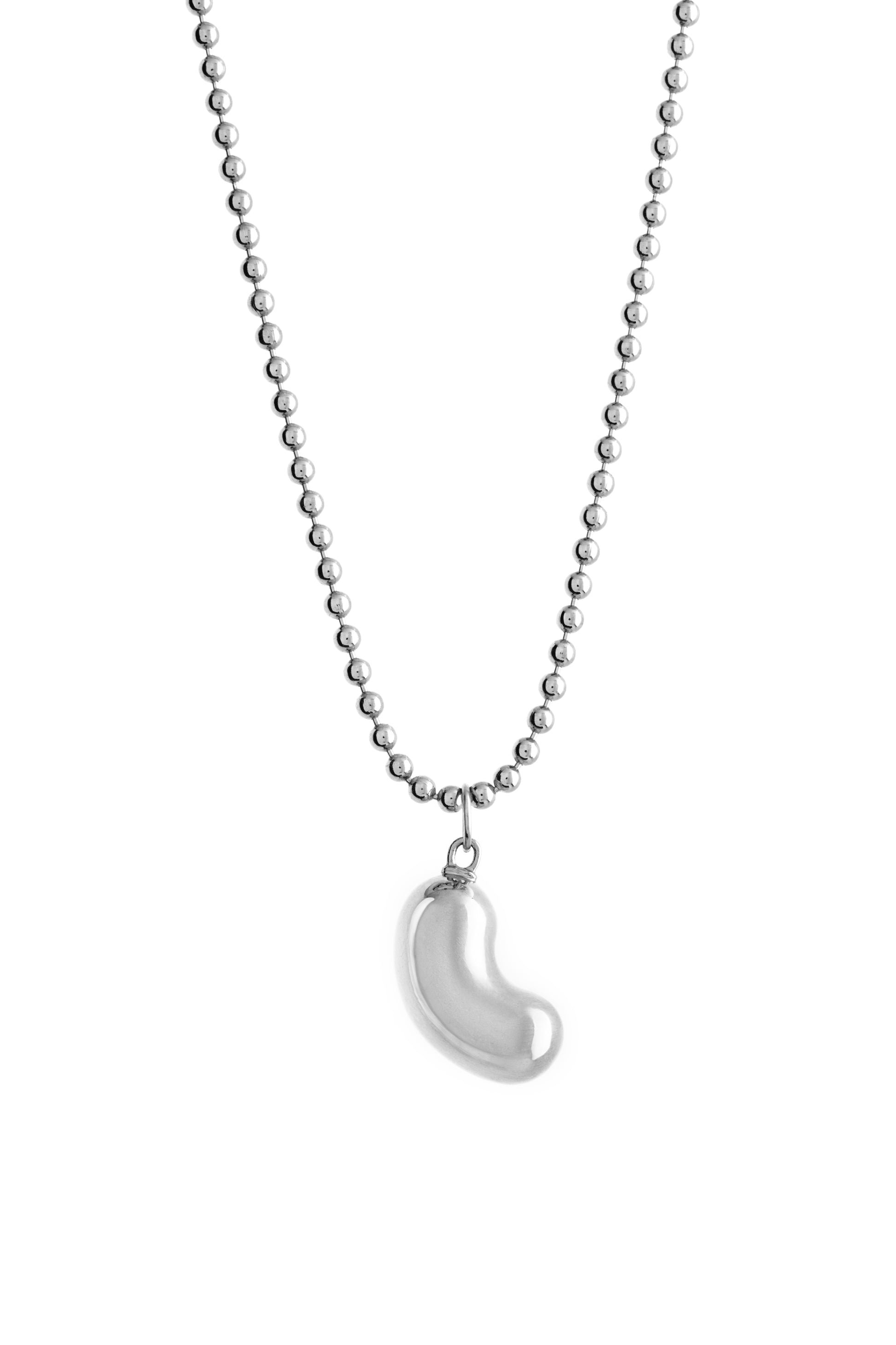 bean pendant made of rhodium-plated silver